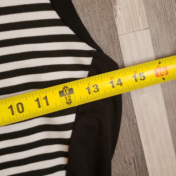 Material Girl - Picture 4 of 11